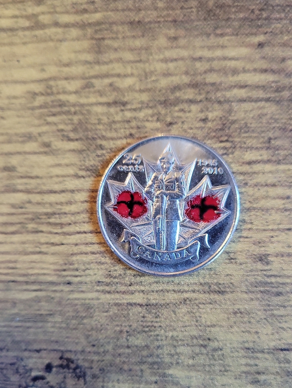 Commemorative 2010 Canada Poppy Coin - Silver Tone with Red Poppies